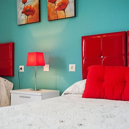 Duplex Tejar D Piscinas Y Familias Apartment โกนิล เด ลาฟรอนเตรา ภายนอก รูปภาพ
