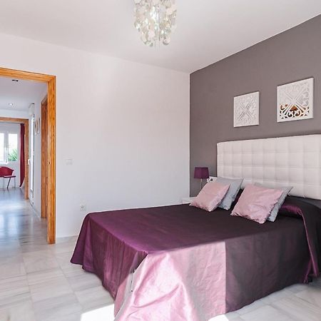Duplex Tejar D Piscinas Y Familias Apartment โกนิล เด ลาฟรอนเตรา ภายนอก รูปภาพ