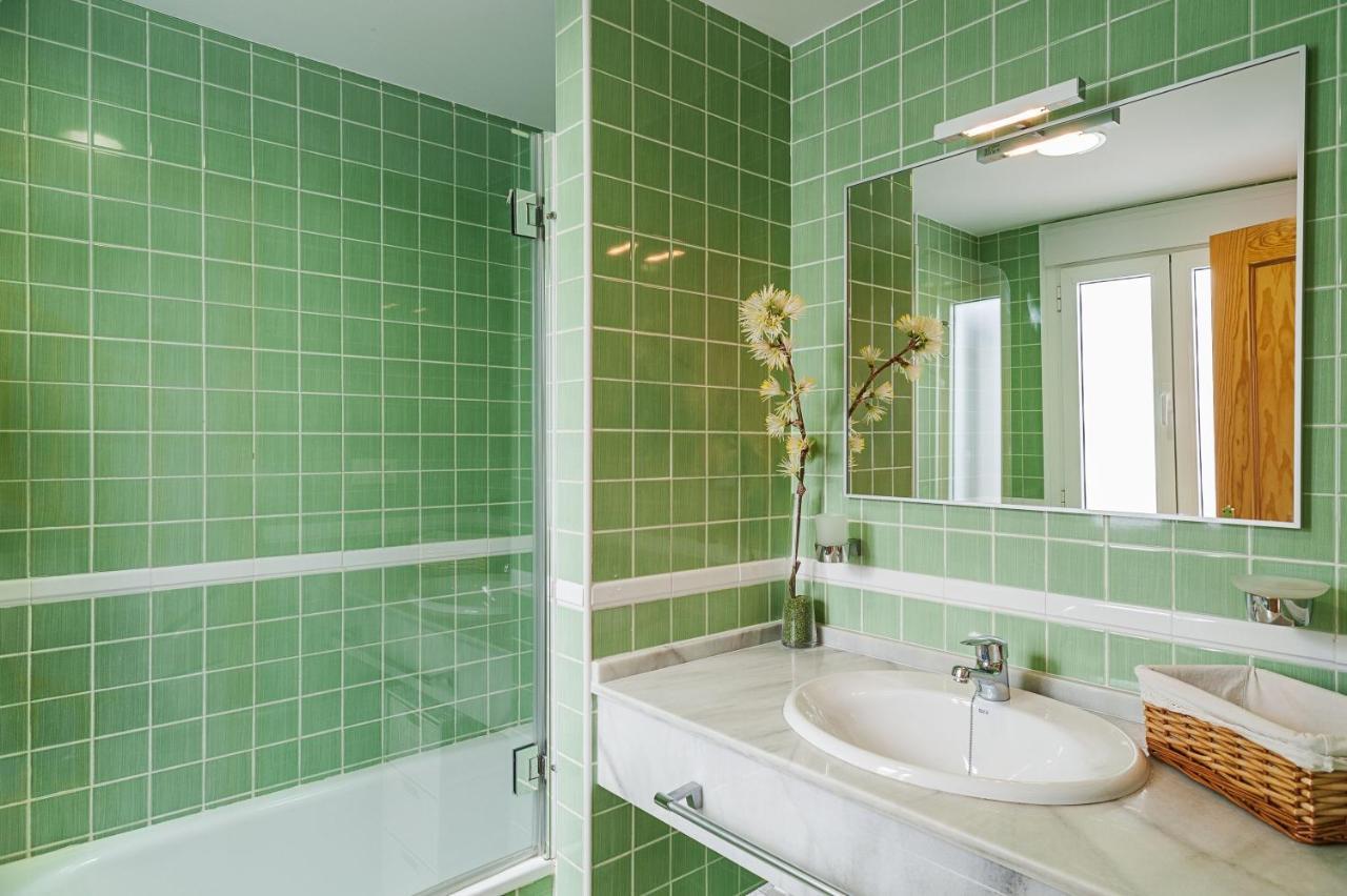 Duplex Tejar D Piscinas Y Familias Apartment โกนิล เด ลาฟรอนเตรา ภายนอก รูปภาพ